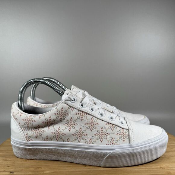 Vans Off The Wall Classic Old Skool Casual Shoes White Women's 7.5 - Picture 1 of 8